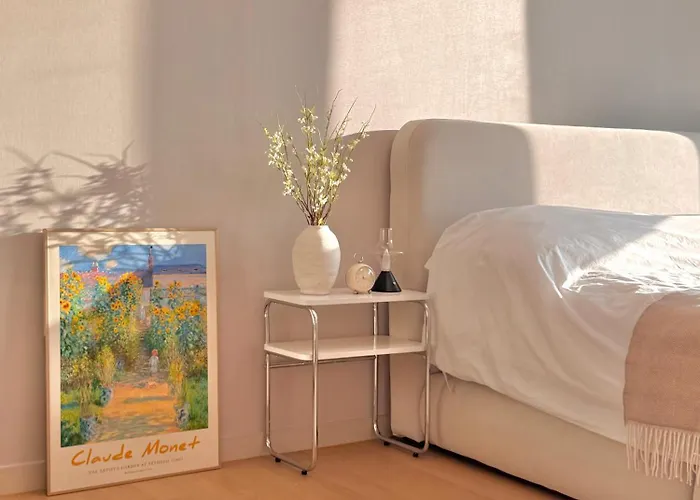 Azur Aparthotel